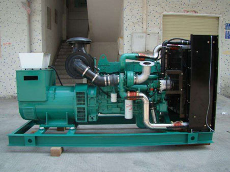 泰宁1100kw康明斯柴油发电机组