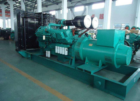 泰宁800kw康明斯柴油发电机组